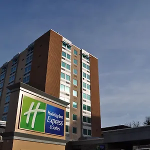 https://holiday-inn-express-suites-pittsburgh-west-greentree.hotels-in-pittsburgh.com