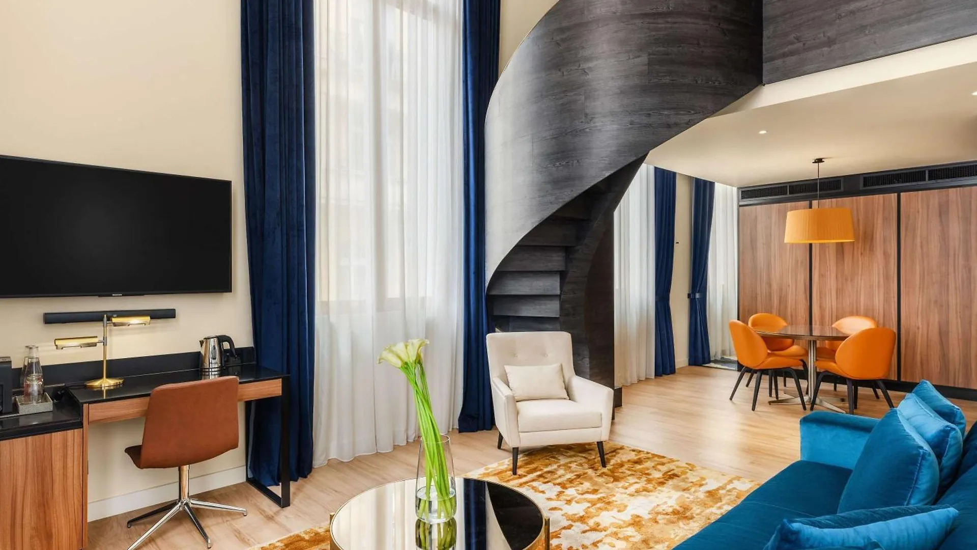 Pullman Budapest 5*,  Hungary